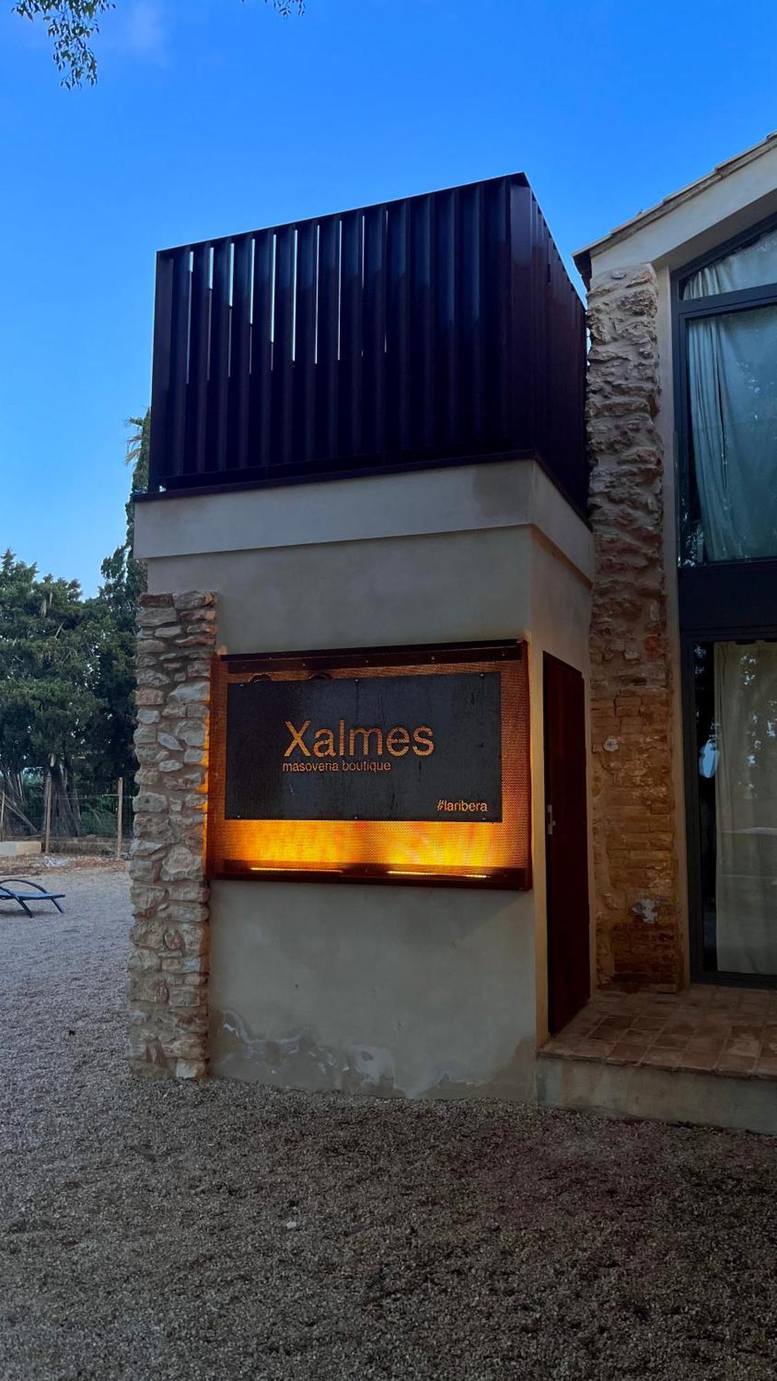 Mas Xalmes Vila Camarles Exterior foto