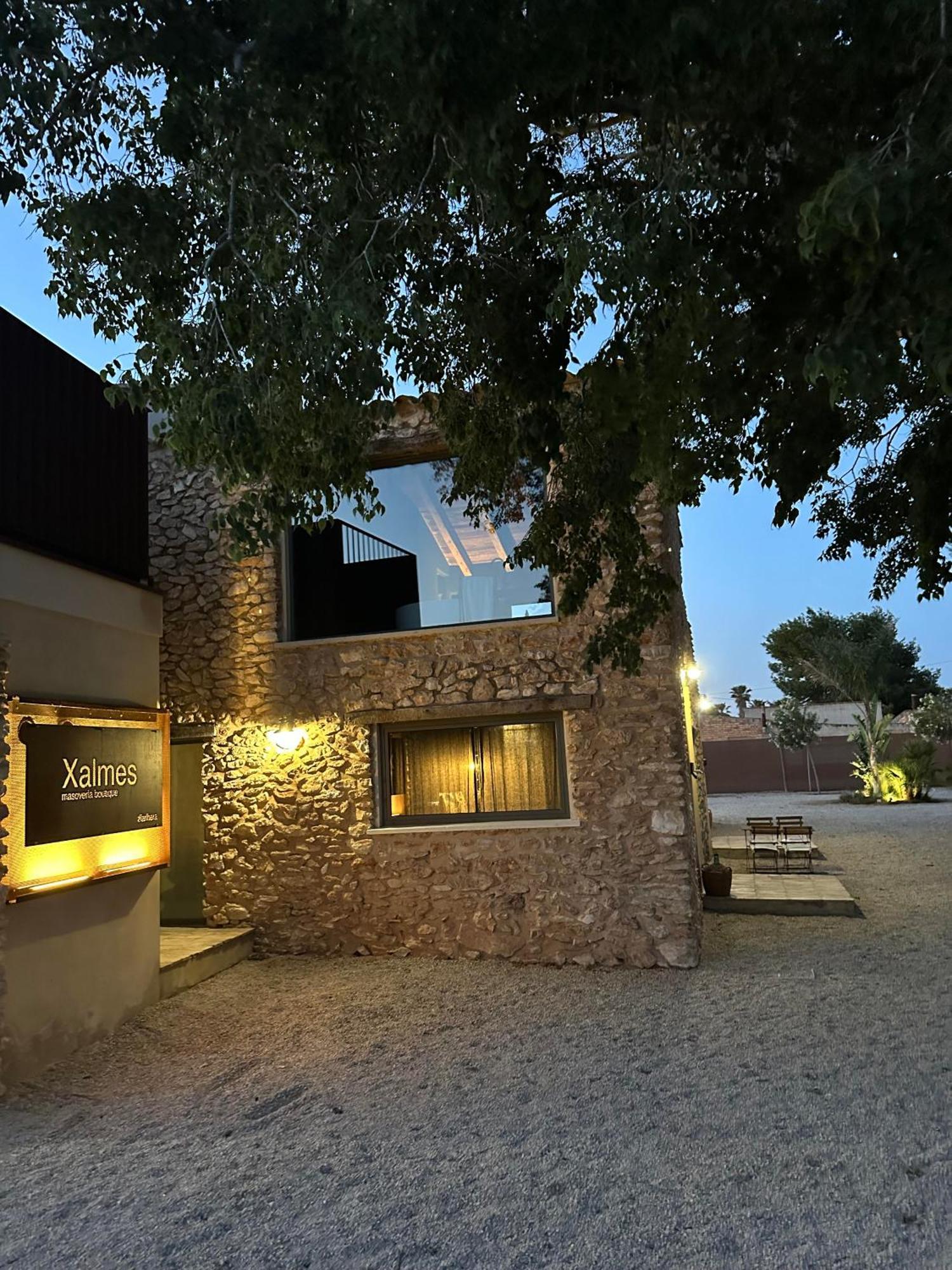 Mas Xalmes Vila Camarles Exterior foto